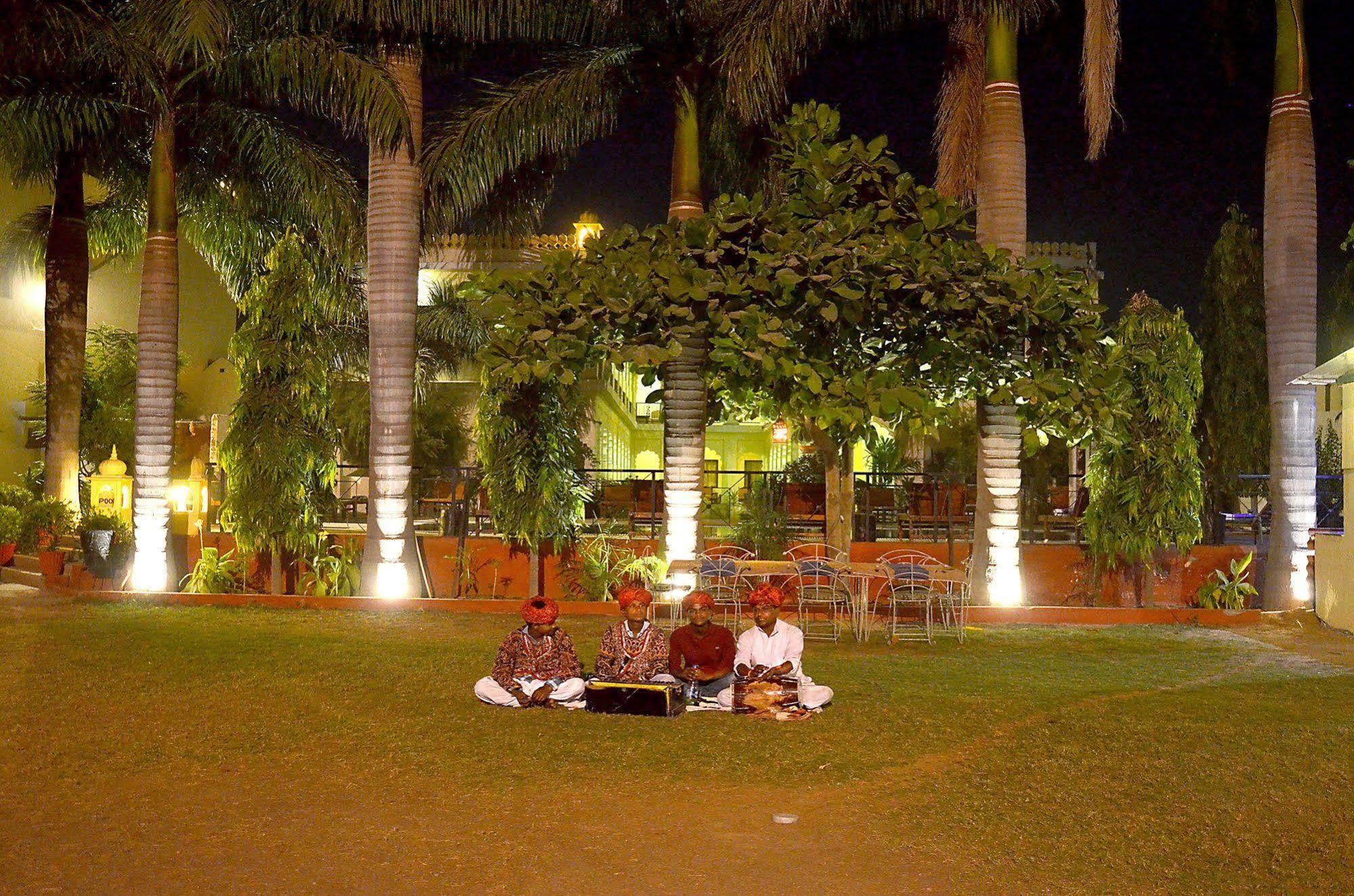 Raj Palace Resort Sawai Madhopur Exterior photo