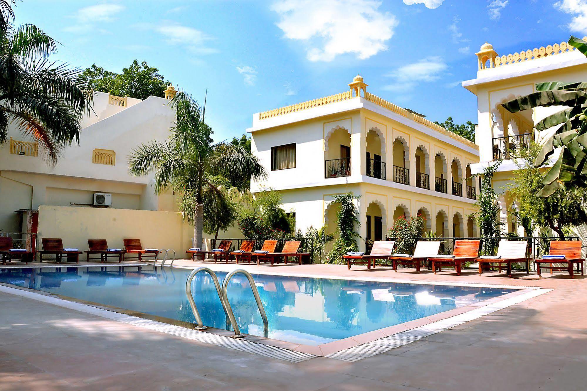 Raj Palace Resort Sawai Madhopur Exterior photo
